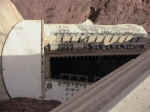 dam4.jpg (240909 bytes)
